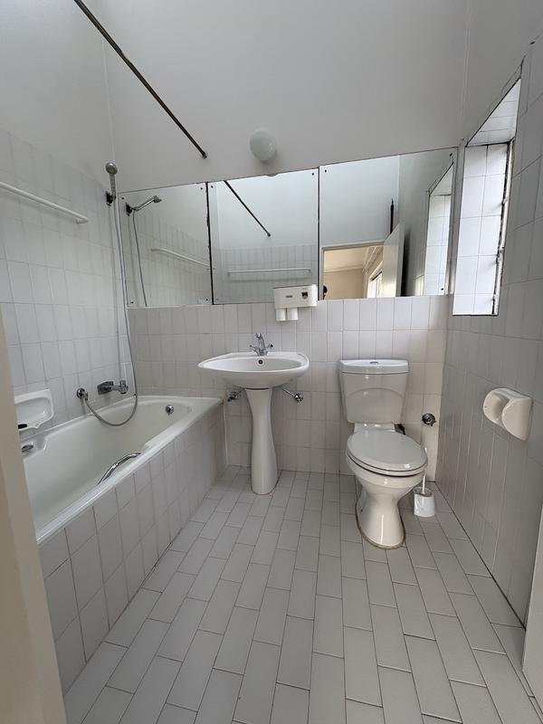 To Let 3 Bedroom Property for Rent in Rondebosch Western Cape